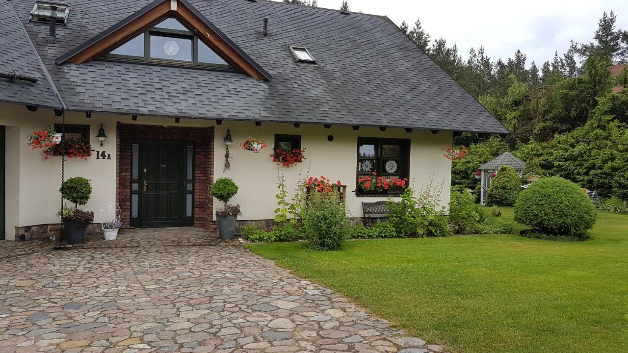 Domek Letniskowy Na Kaszubach Lub Apartament Z Kominkiem Puck Exterior photo